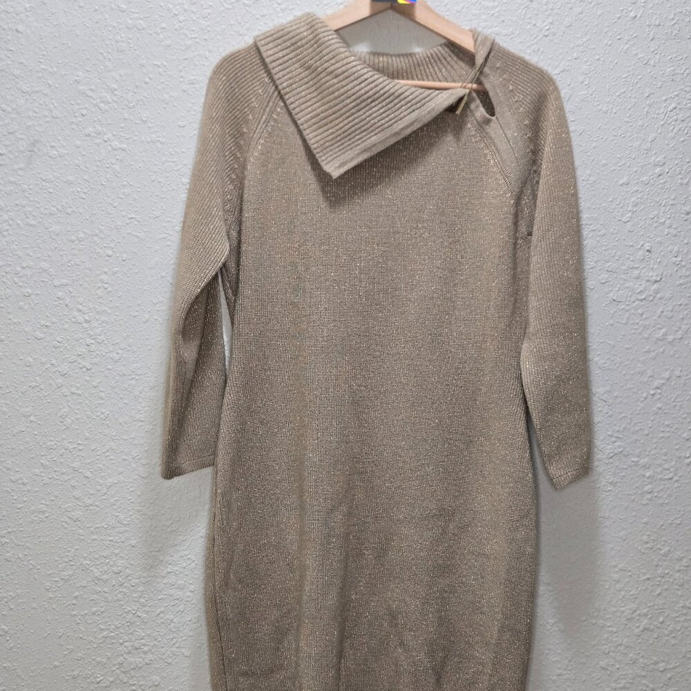 Beautiful Gold Calvan Klein Dress Size ES